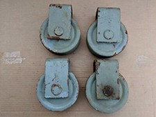 4 alte Eisenräder Rollen Gußeisen Guss Räder Ø 15cm je 3kg Industrie Design