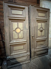 Riesige Doppeltür um 1870