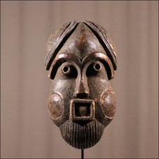 68808) Maske Tikar Kamerun