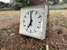 Vintage Pragotron Nebenuhr