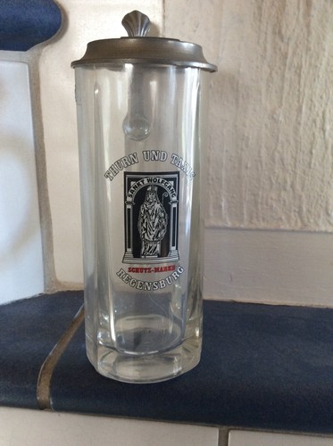Glas bierkrug mit zinndeckel - mit,