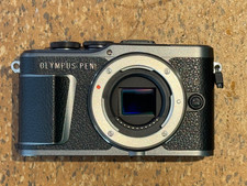 Olympus PEN E-PL10 Body