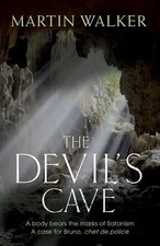 The Devil's Cave - Walker, Martin