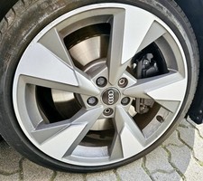 1 x  Original AUDI SPORT Alufelge 18" Zoll 8.0" 5x112 46ET 8V0601025DT A3/S3 8V