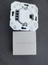 Universal Serien Dimmer Einsatz GIRA  226300 System 2000 Mit Aufsatz Reinweiß-Gl