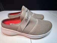 Women’s MBT WOMEN'S TAKA
