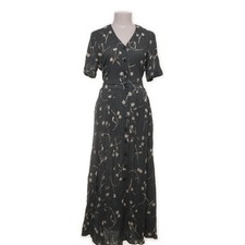 La Rochelle, Kleid, Größe