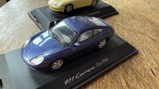 2 Porsche 911 Carrera (996)