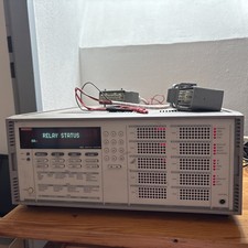 10843 Keithley 7002 Schalter System W / Mit Verschiedenen Adapter