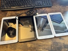 4 Stück samsung galaxy Tab 3 Display Defekt 2 Tablets 