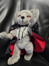Hermann Coburg Teddy Bär, Graf Dracula, Vampir, limitiert 1995, Mohair ca.37cm