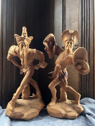 Strange vintage hand carved - strange,