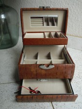 Schmuckschatulle braun, Krokooptik , Schmuckbox ,LEDER, 3 Etagen, mit Schlüsseln