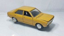 ? Audi 80 von Schuco • 1:43 • Oldtimer mit Patina • Fehlteile (25/62)