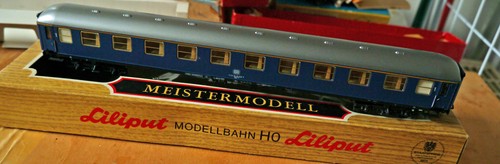 Klassewagen aüm db blau - 1.,