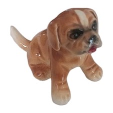 Porzellanfigur, Hund Liegend Göbel, Interessante Figur. 6x7cm.