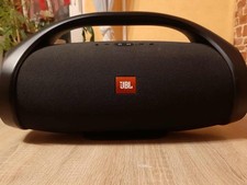 jbl boombox 1 im sehr guten Zustand und mit Ladegerät 