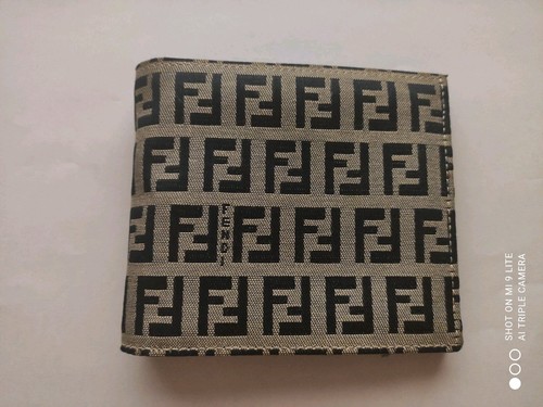 Fendi portemonnaie wallet - fendi,
