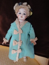 Antike Puppe DEP mit antiken Mantelblüten & Brief mit Puppenfotos