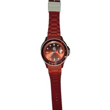 FC Bayern / Rot-weiße Armbanduhr in gutem Zustand!