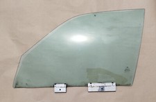 BMW E34 Seitenscheibe Grün vorne links Scheibe Fenster Limousine Touring 1944083