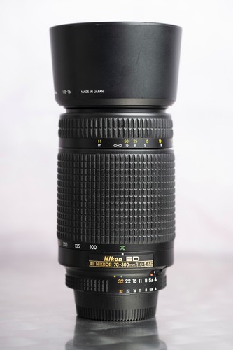 Nikon nikkor 300mm - nikon,