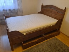 Bett 140x200 IKEA Hemnes mit