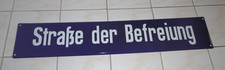 altes Emailleschild Schild Emailschild Strassenschild Straße der Befreiung