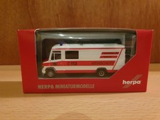 herpa 046510 Mercedes-Benz Vario Kasten Feuerwehr Bremen