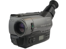 SONY CCD-TR760E PAL Video Hi8