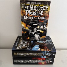 3x Skulduggery Pleasant -