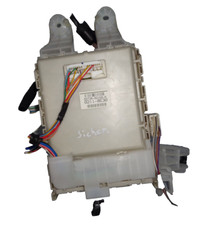 Sicherungskasten 8273002150A 02118E30 Toyota Auris E15 1.4