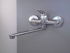 Wandarmatur Kurzauslauf 16cm