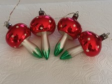 Alter Christbaumschmuck aus