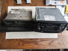 Ford Autoradio Vintage Zwei Stück