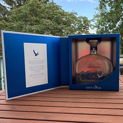 Grey goose spirit drink - grey, vx