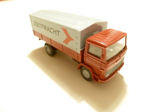Wiking 437 mercedes benz - wiking,
