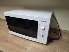 Bosch Mikrowelle 900W – Typ