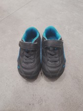 PUMA Kinderschuhe Größe 19 Klettverschluss