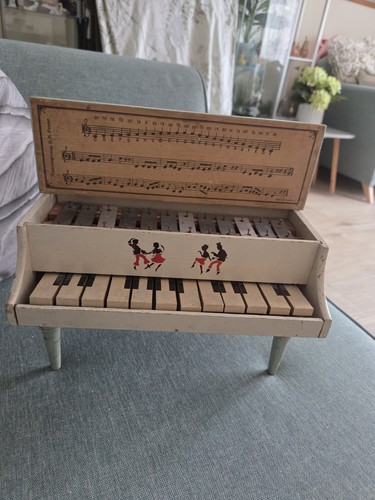 Tastenlagerung vintage - tastenlagerung,
