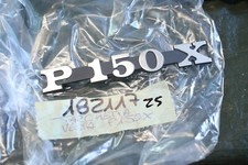 N9) Vespa P 150 X Emblem (Metal) 182117 Targhetta Plakette Seitenbacke PX 150 al