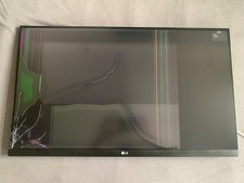 2x LG 27UL850 Monitor – 27 Zoll – Baujahr 2020 – defekt