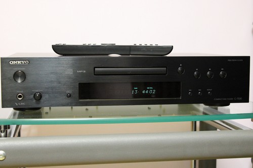 Onkyo 7030 cd player - c-7030,