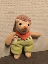 STERNTALER Igel Rassel  Rassel Stofftier Baby