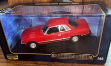 Mercedes 500 slc - c107, rot
