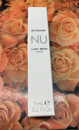 Skin wimpern und augenbraun - skin,