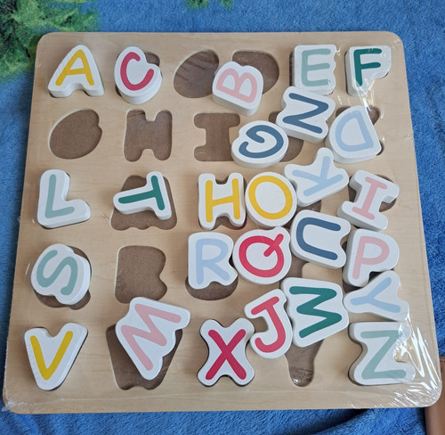 Holz setzpuzzle alphabet - setzpuzzle,