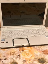 Toshiba Laptop 256GB SSD - 4GB RAM - Core i5 - 15,6 Zoll bildschirm - Windows 10
