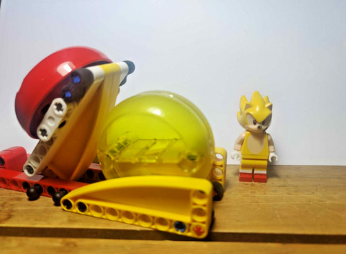Lego sonic minifigur super - sonic,