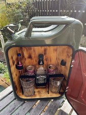 Kanister Bar Benzinkanister